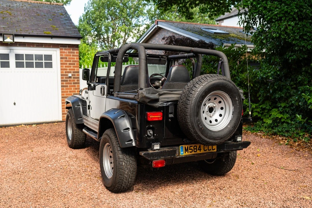 1995 Jeep YJ Wrangler - Image 12 of 30