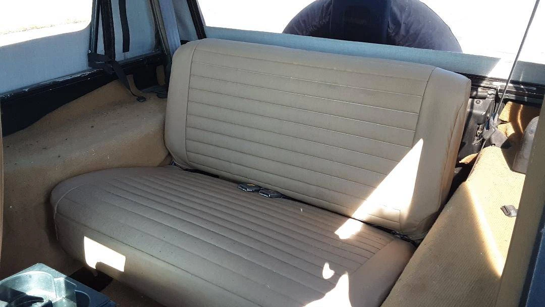 1995 Jeep YJ Wrangler - Image 12 of 15