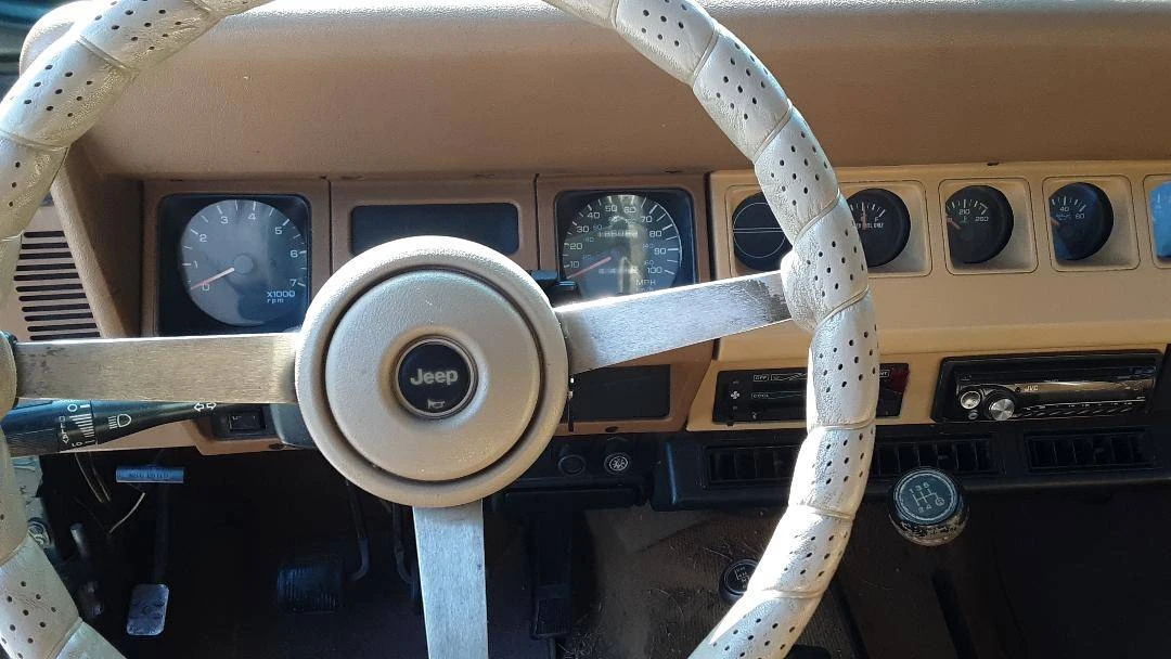1995 Jeep YJ Wrangler - Image 6 of 15