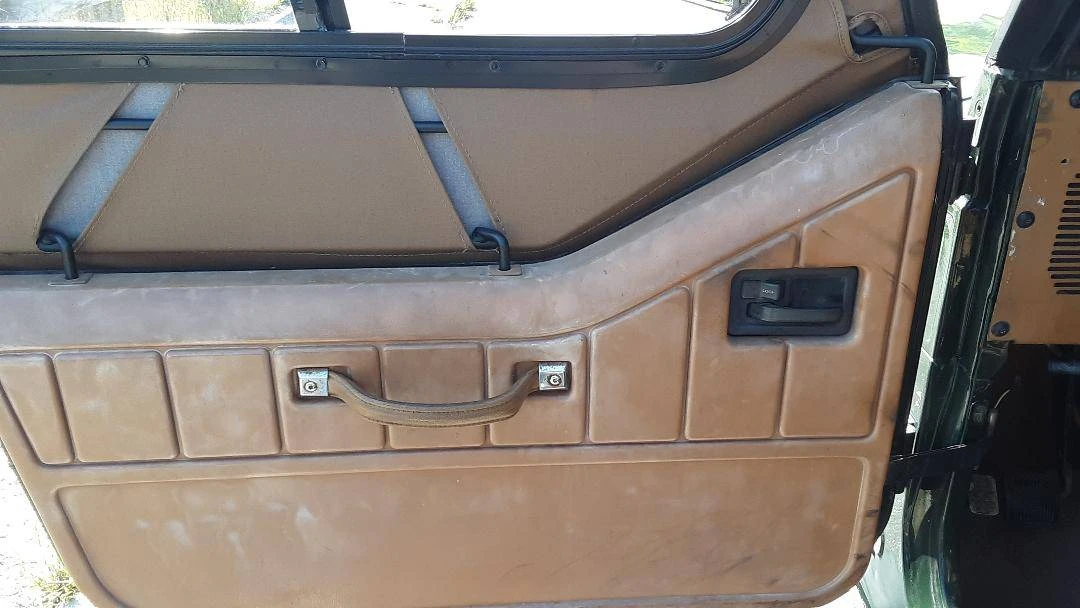 1995 Jeep YJ Wrangler - Image 10 of 15