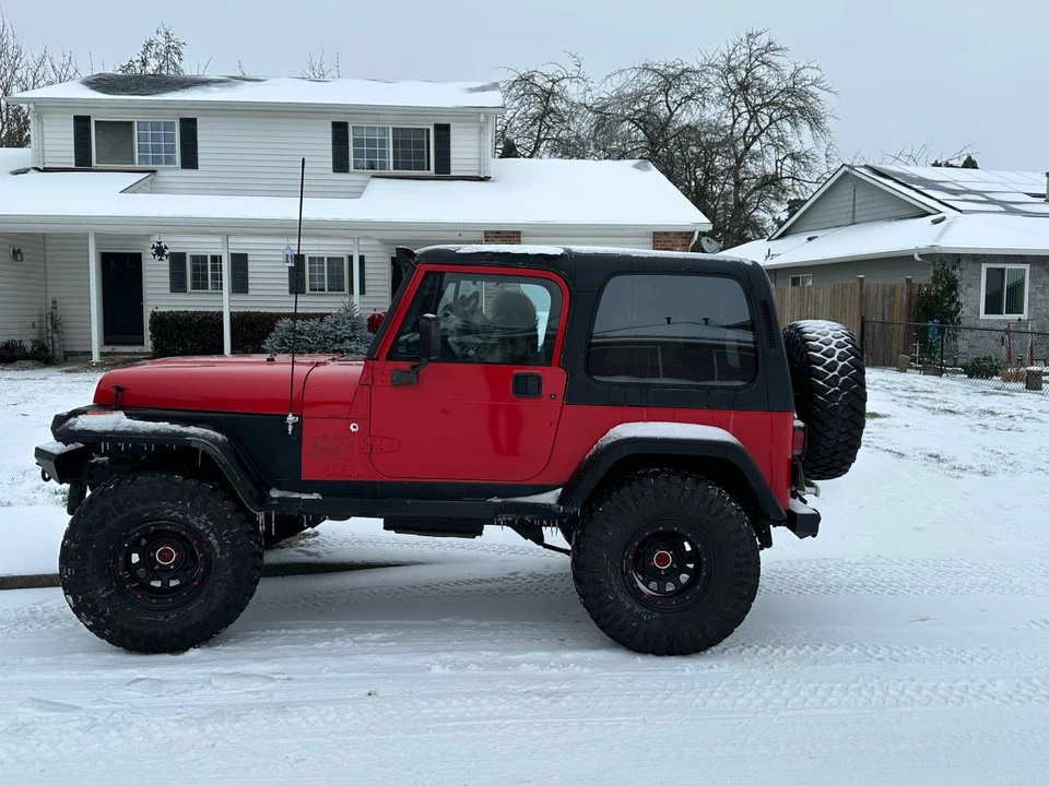 1995 Jeep YJ Wrangler - Image 2 of 10