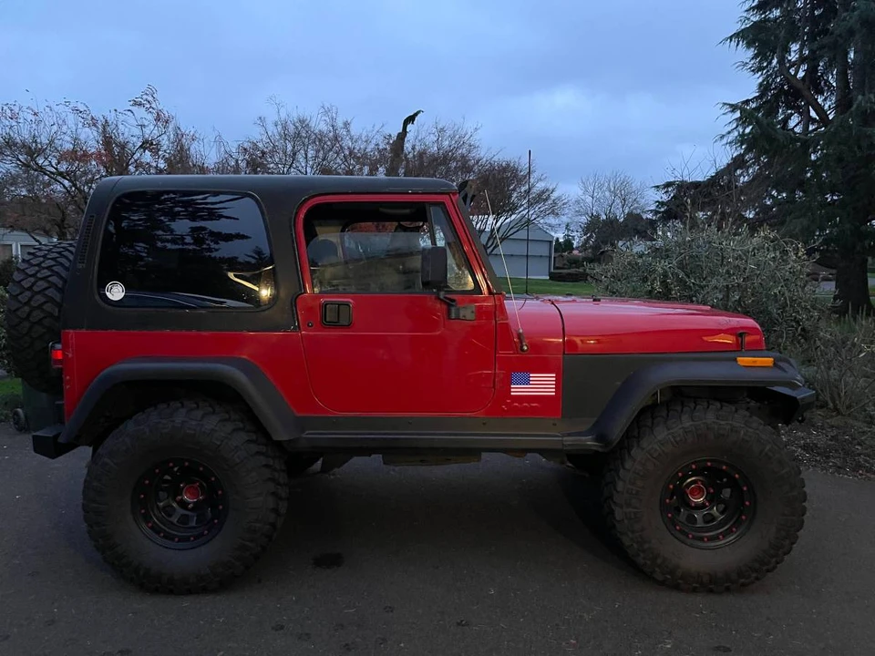 1995 Jeep YJ Wrangler - Image 4 of 10