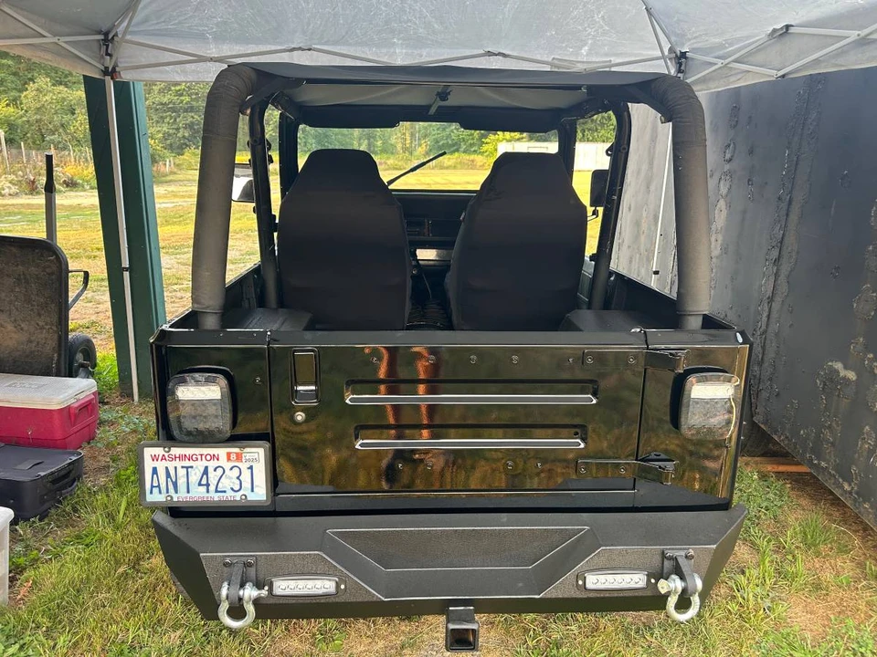 1995 Jeep YJ Wrangler - Image 4 of 11