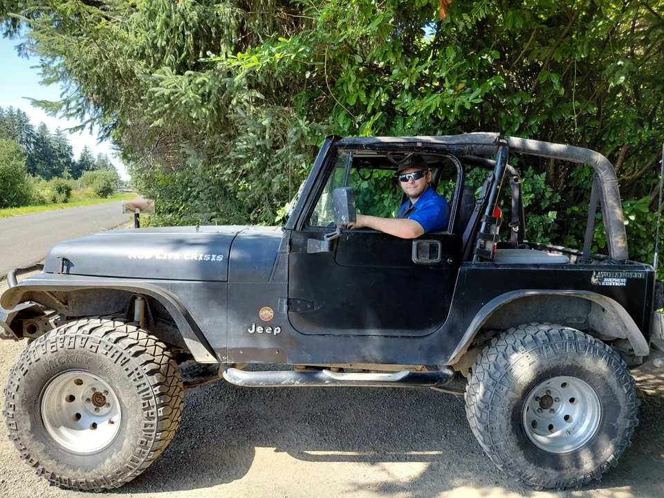 1995 Jeep YJ Wrangler - Image 8 of 8