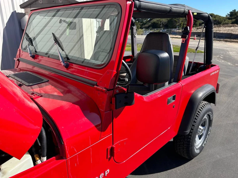 1993 Jeep YJ Wrangler - Image 14 of 24