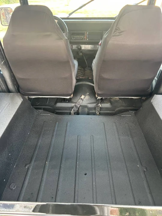 1995 Jeep YJ Wrangler - Image 5 of 11