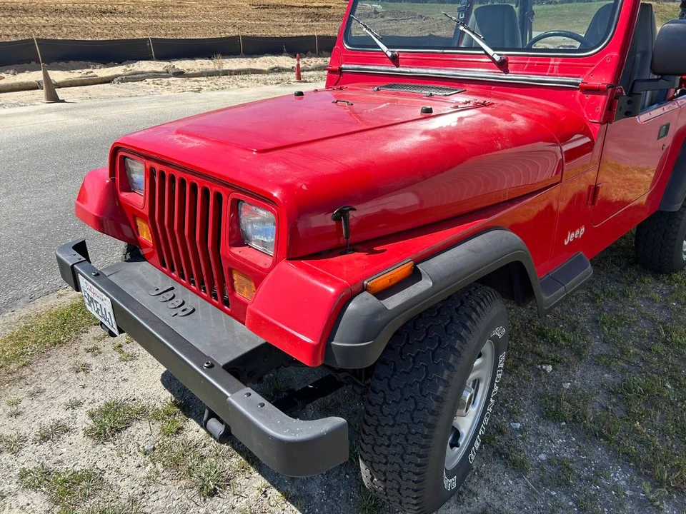 1993 Jeep YJ Wrangler - Image 7 of 24