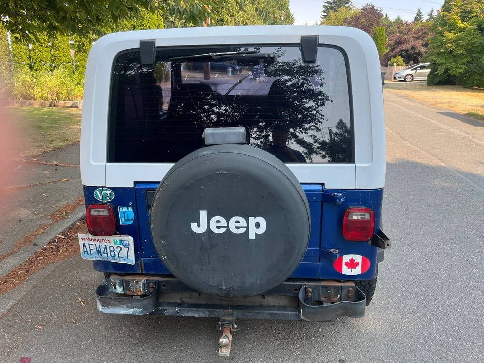 1995 Jeep YJ Wrangler - Image 4 of 11