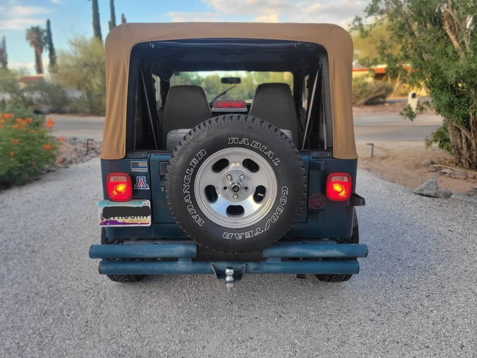 1995 Jeep YJ Wrangler - Image 5 of 15