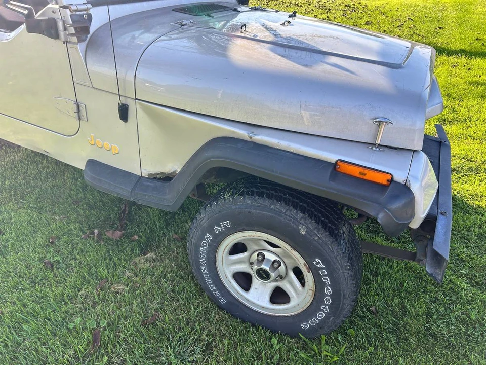 1995 Jeep YJ Wrangler - Image 20 of 22