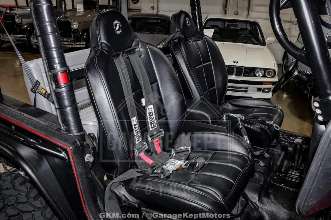 1995 Jeep YJ Wrangler - Image 5 of 12