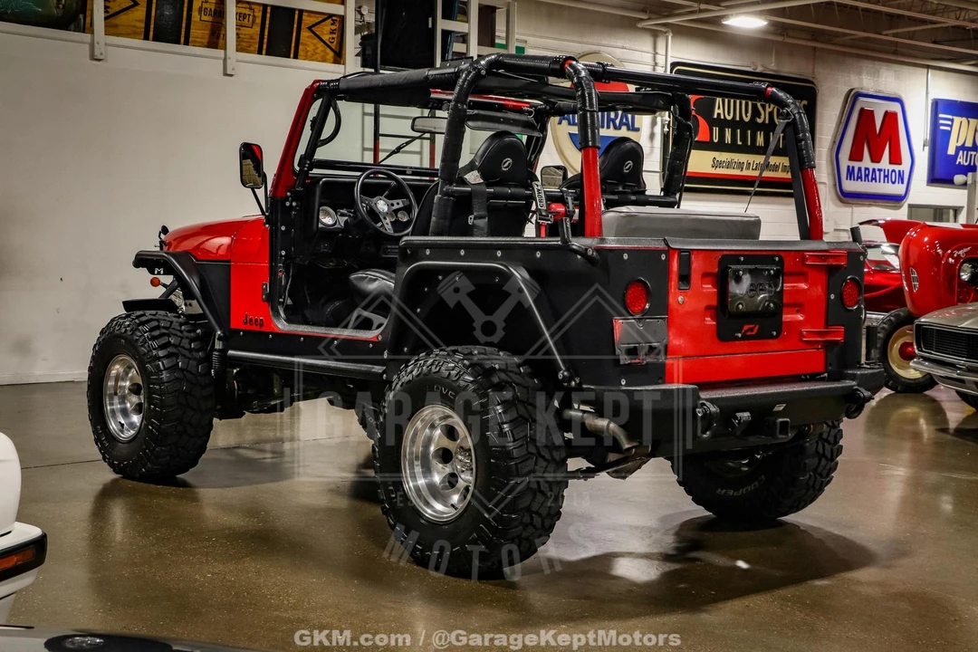 1995 Jeep YJ Wrangler - Image 11 of 12