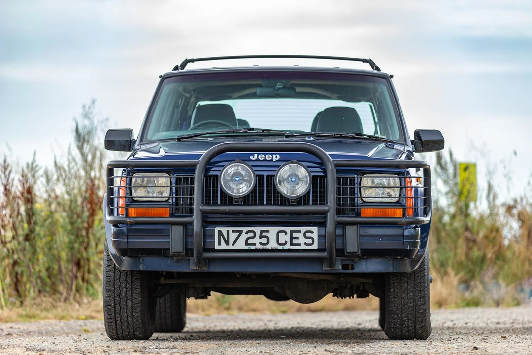1995 Jeep XJ Cherokee - Image 2 of 30