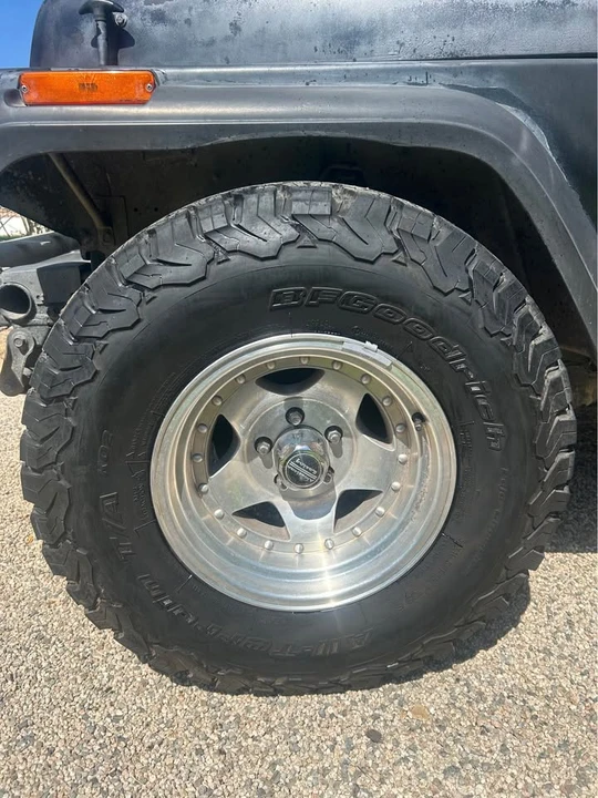 1995 Jeep YJ Wrangler - Image 6 of 10
