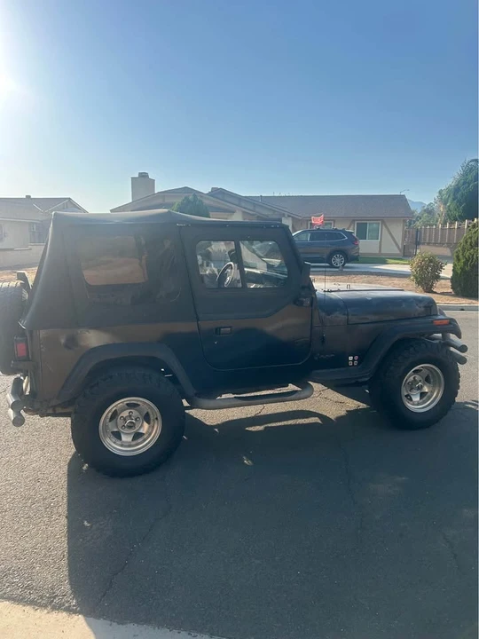 1995 Jeep YJ Wrangler - Image 3 of 10