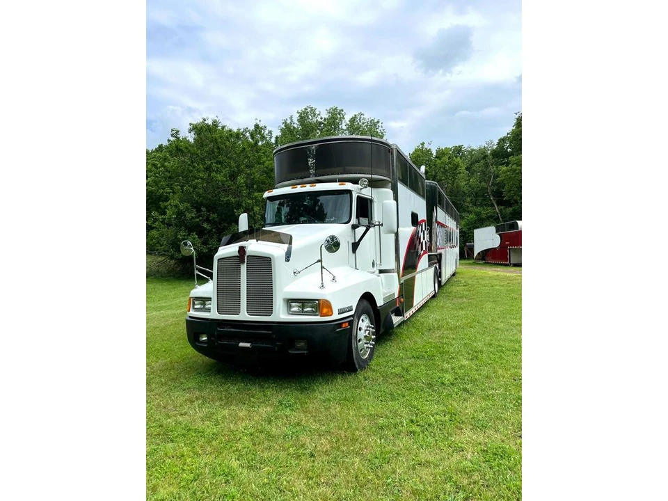 1995 Kenworth T800 - Image 5 of 31
