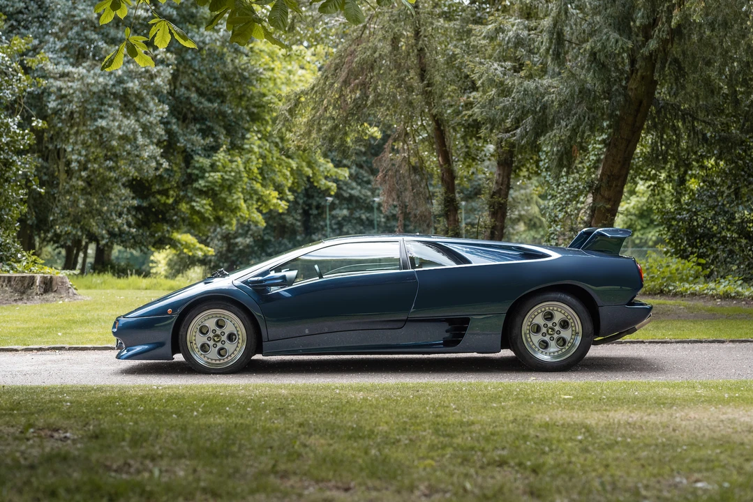 1995 Lamborghini Diablo VT - Image 11 of 31