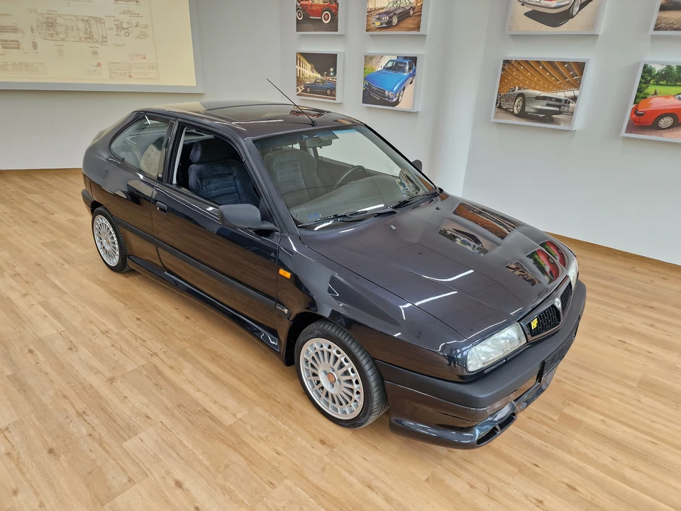 1995 Lancia Delta 1st Gen - Image 15 of 31