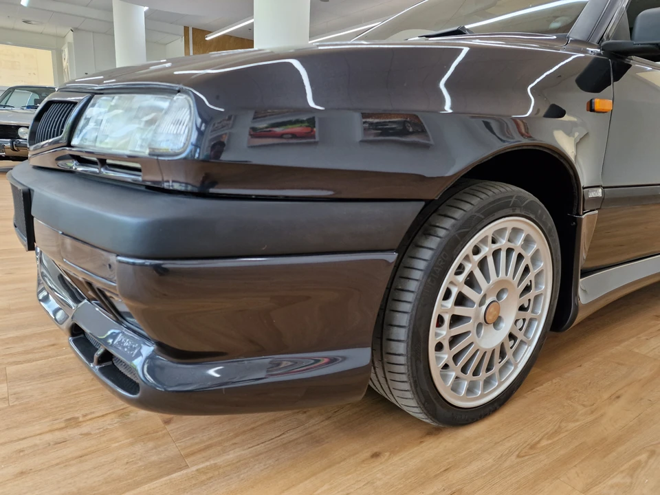 1995 Lancia Delta 1st Gen - Image 21 of 31