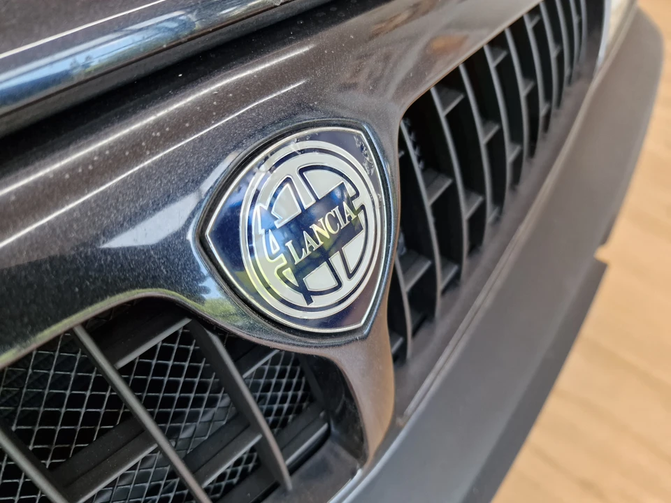 1995 Lancia Delta 1st Gen - Image 24 of 31
