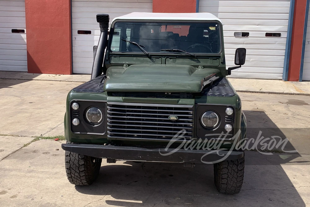 1995 Land Rover Defender 110 - Image 4 of 12