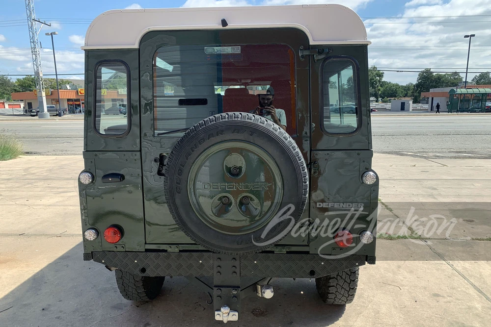1995 Land Rover Defender 110 - Image 6 of 12