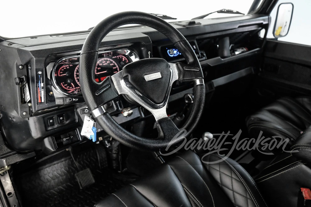 1995 Land Rover Defender 90 - Image 6 of 13