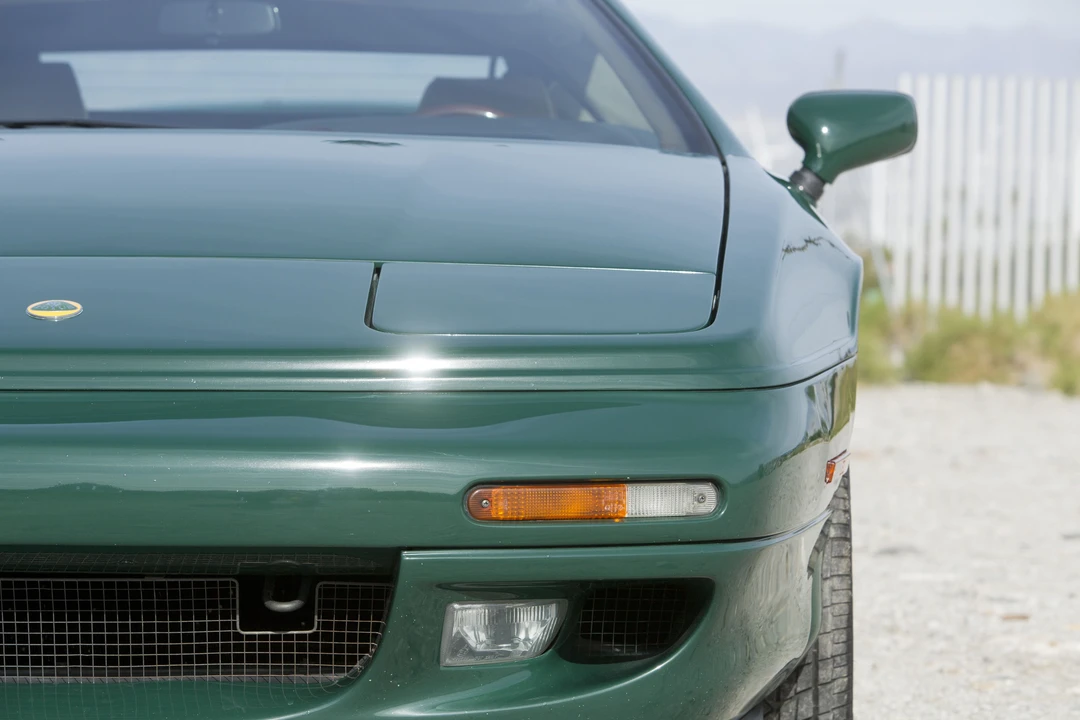 1995 Lotus Esprit Series 4 - Image 31 of 31