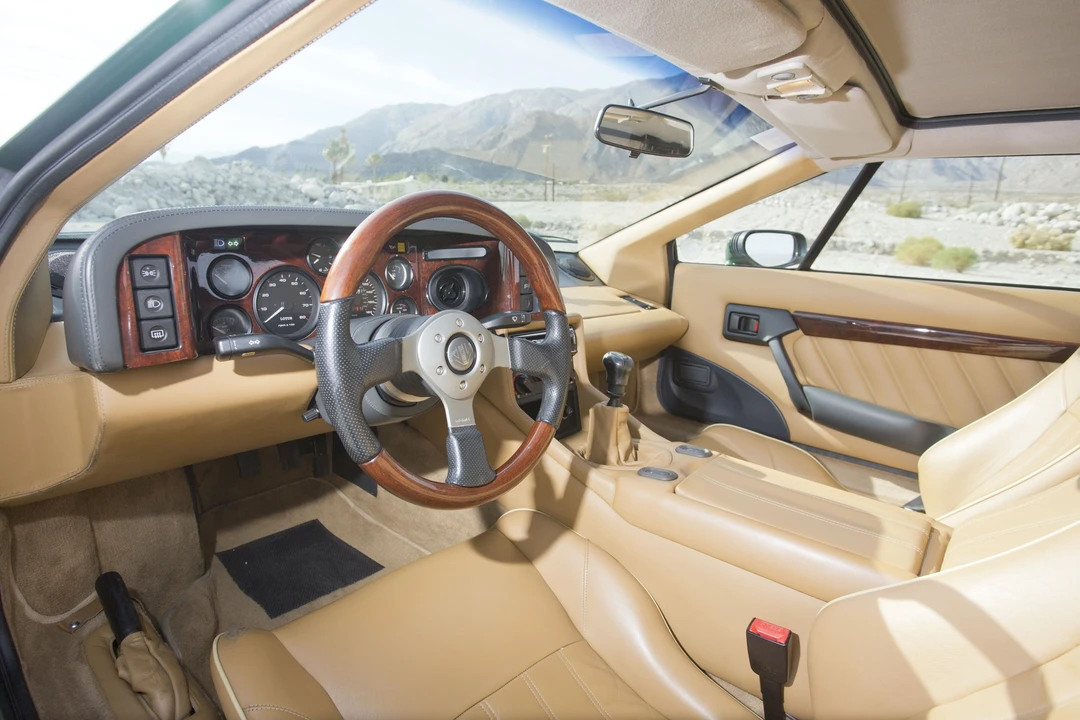 1995 Lotus Esprit Series 4 - Image 27 of 31