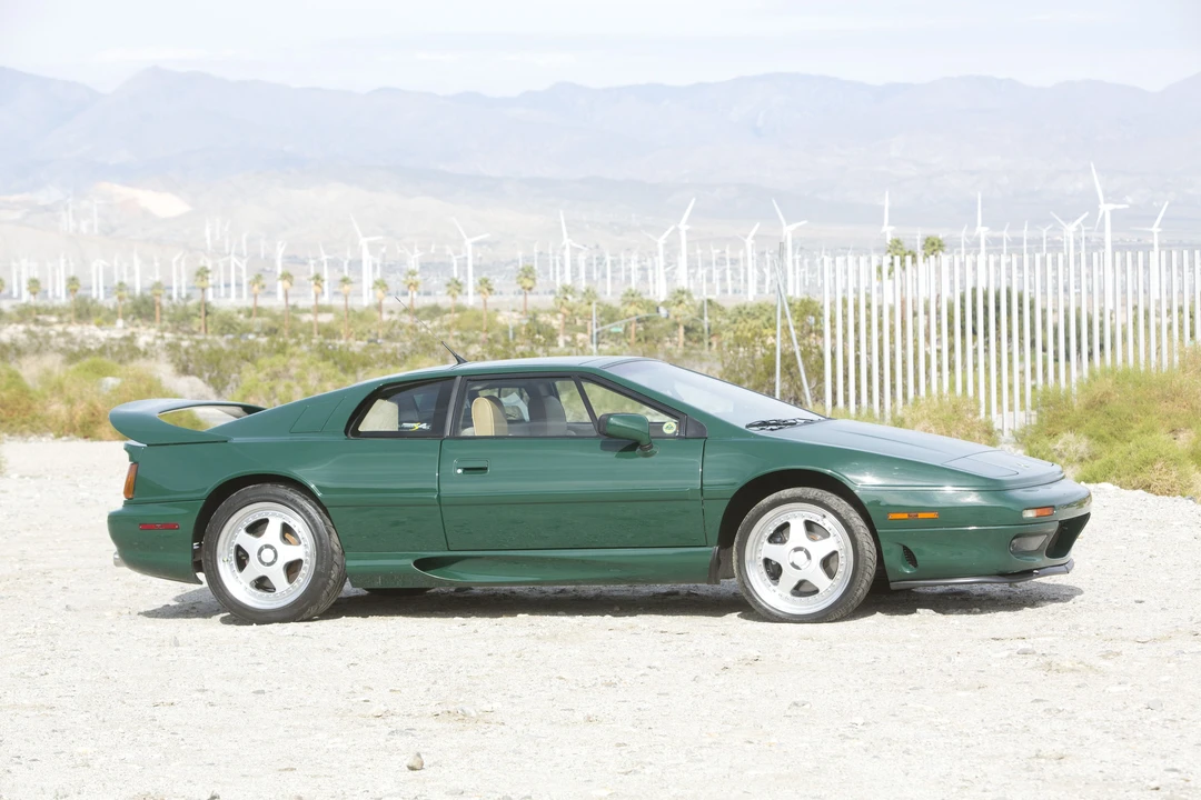 1995 Lotus Esprit Series 4 - Image 5 of 31