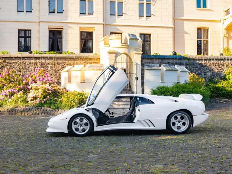 1995 Lamborghini Diablo SE30 - Image 10 of 31