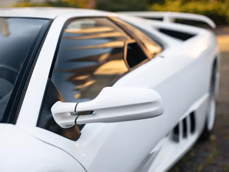 1995 Lamborghini Diablo SE30 - Image 14 of 31
