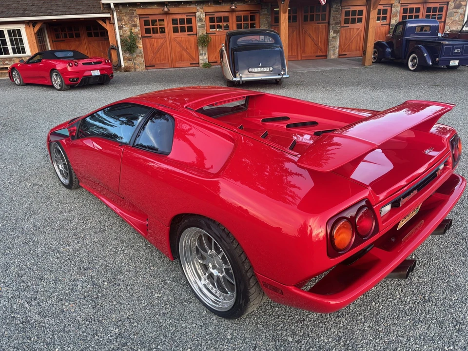 1995 Lamborghini Diablo VT - Image 22 of 31