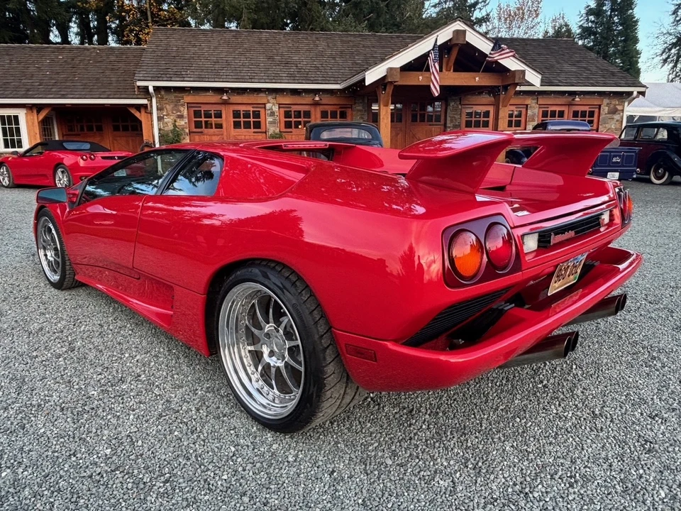 1995 Lamborghini Diablo VT - Image 26 of 31