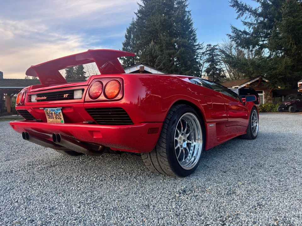 1995 Lamborghini Diablo VT - Image 20 of 31