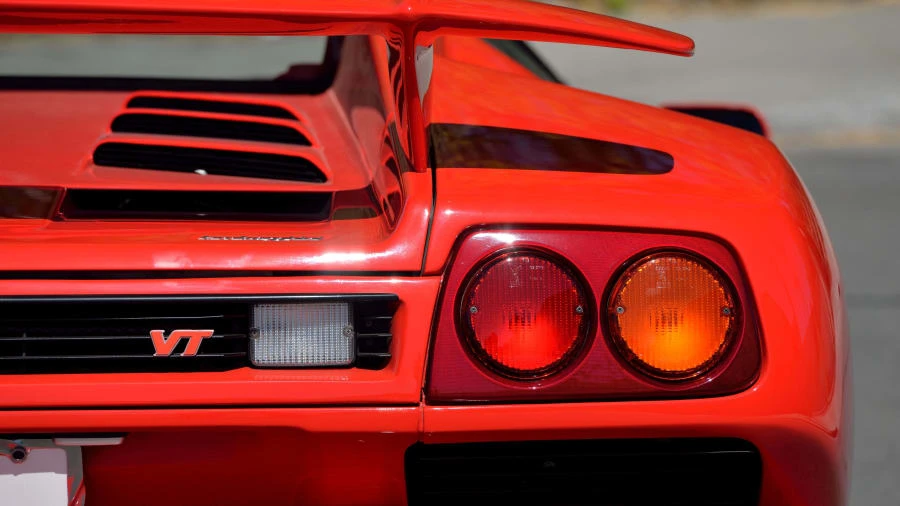 1995 Lamborghini Diablo VT - Image 11 of 31