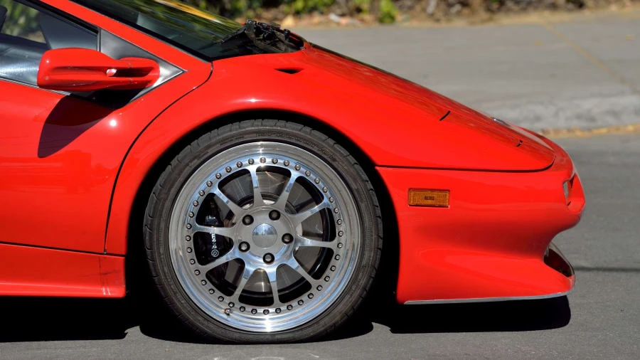 1995 Lamborghini Diablo VT - Image 19 of 31
