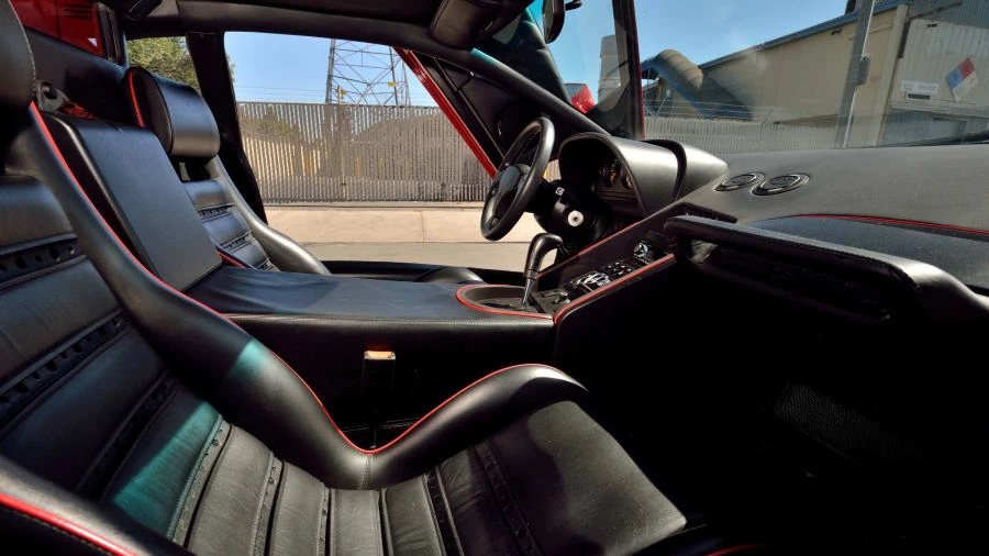 1995 Lamborghini Diablo VT - Image 26 of 31