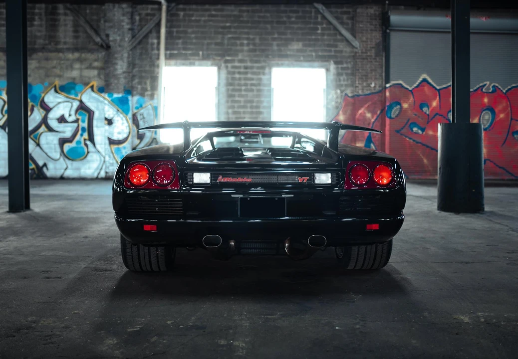 1995 Lamborghini Diablo VT - Image 8 of 31