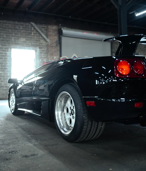 1995 Lamborghini Diablo VT - Image 17 of 31