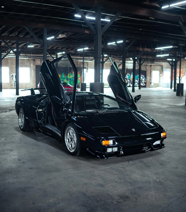 1995 Lamborghini Diablo VT - Image 15 of 31