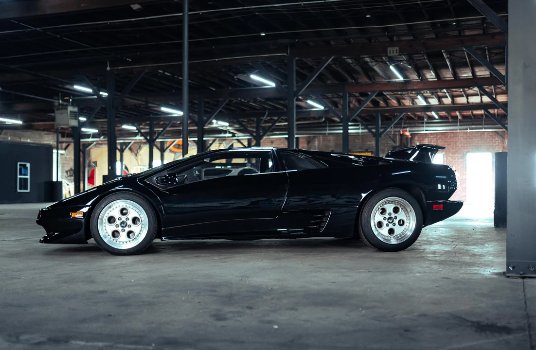 1995 Lamborghini Diablo VT - Image 6 of 31