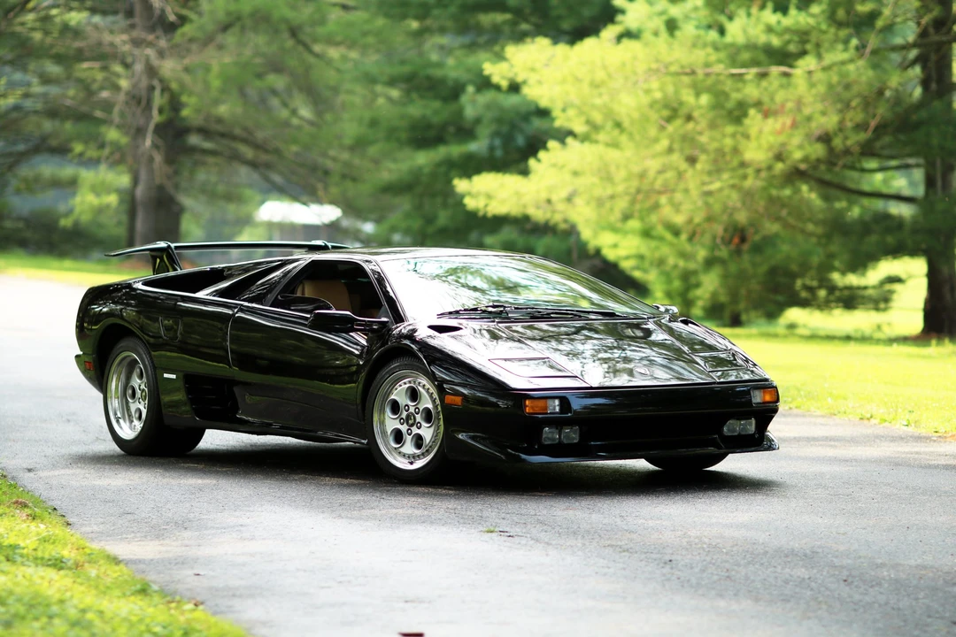1995 Lamborghini Diablo VT - Image 2 of 31