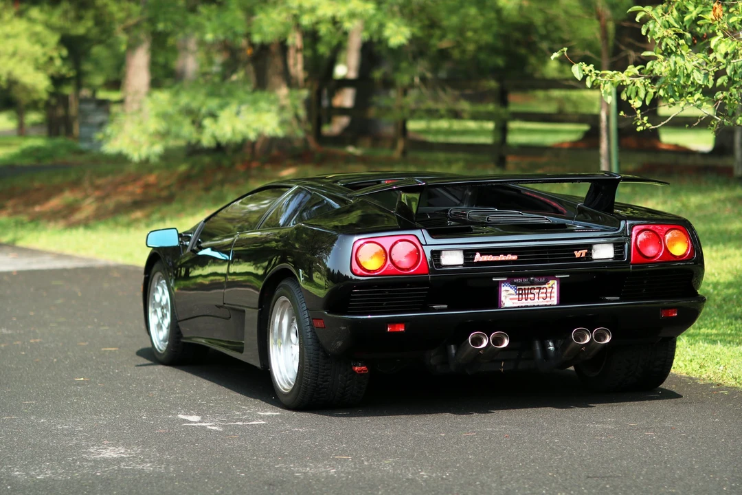 1995 Lamborghini Diablo VT - Image 13 of 31