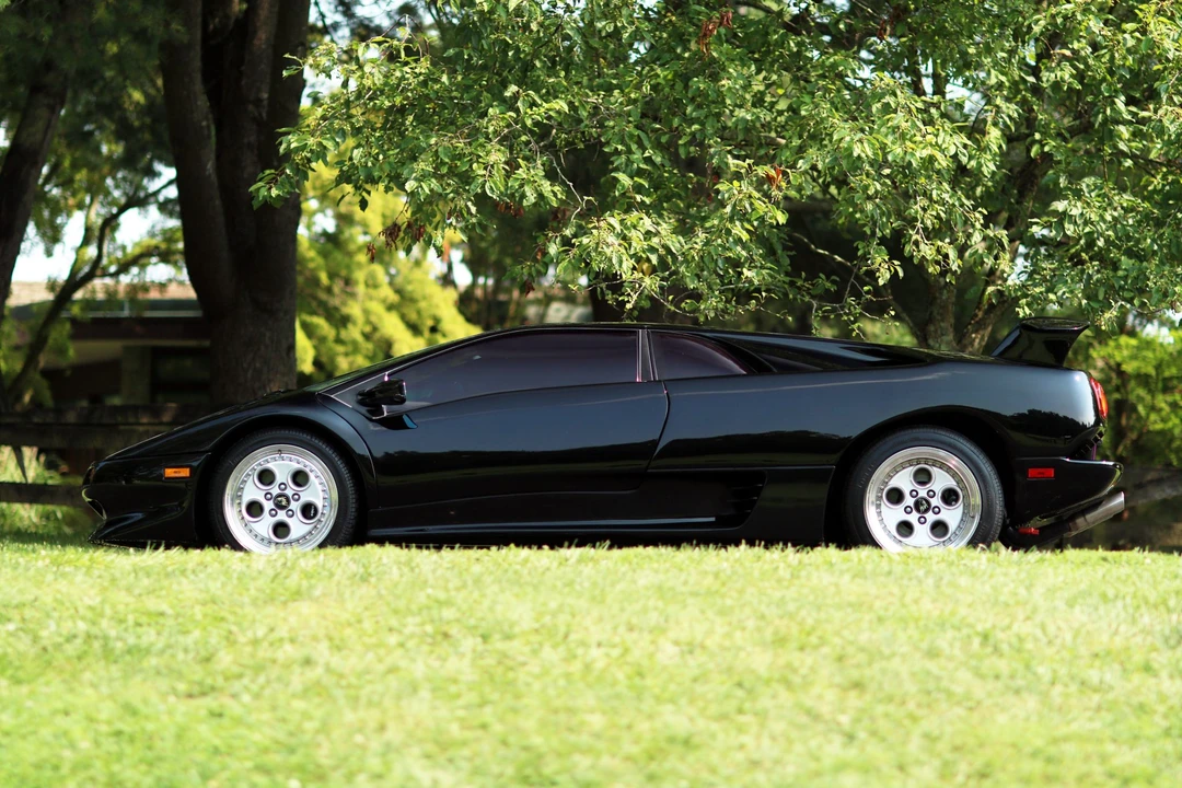1995 Lamborghini Diablo VT - Image 11 of 31