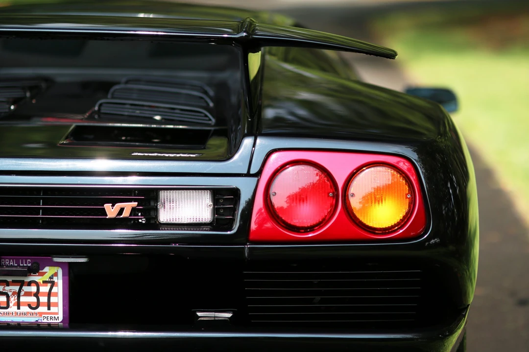 1995 Lamborghini Diablo VT - Image 20 of 31
