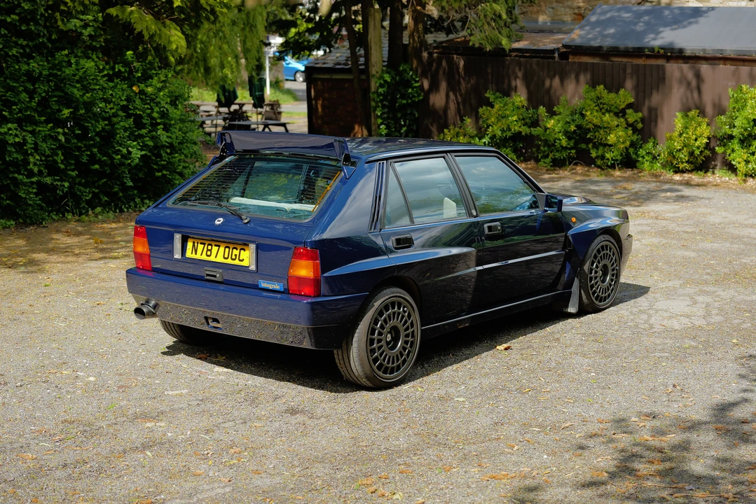 1995 Lancia Delta 1st Gen - Image 13 of 31