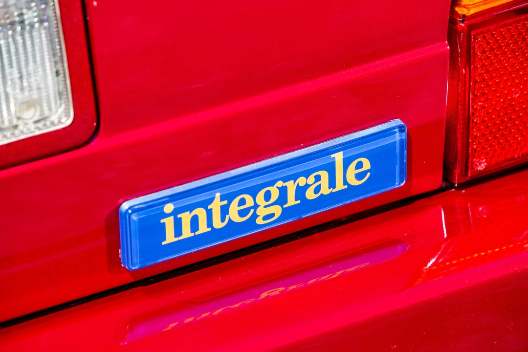 1995 Lancia Delta 1st Gen - Image 12 of 31