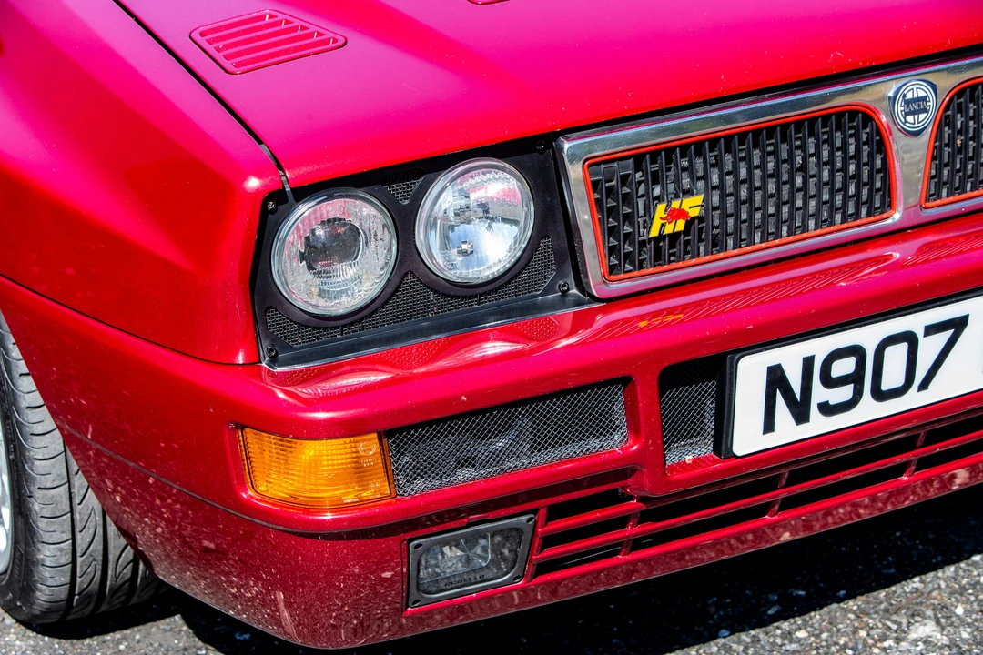 1995 Lancia Delta 1st Gen - Image 17 of 31