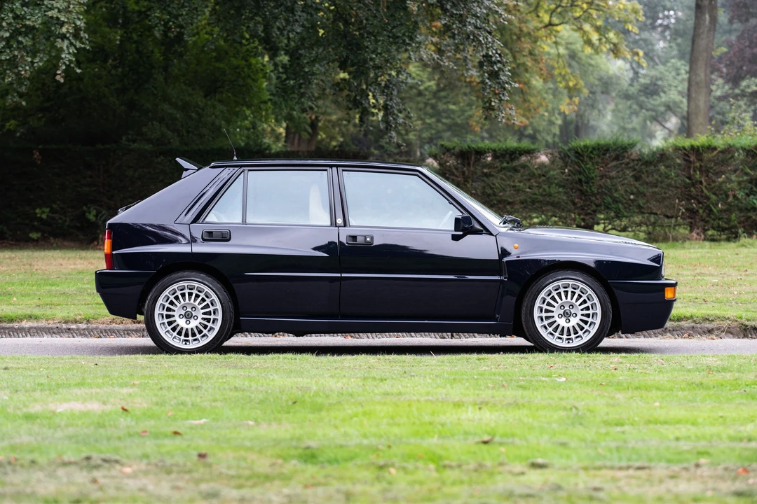 1995 Lancia Delta 1st Gen - Image 3 of 16